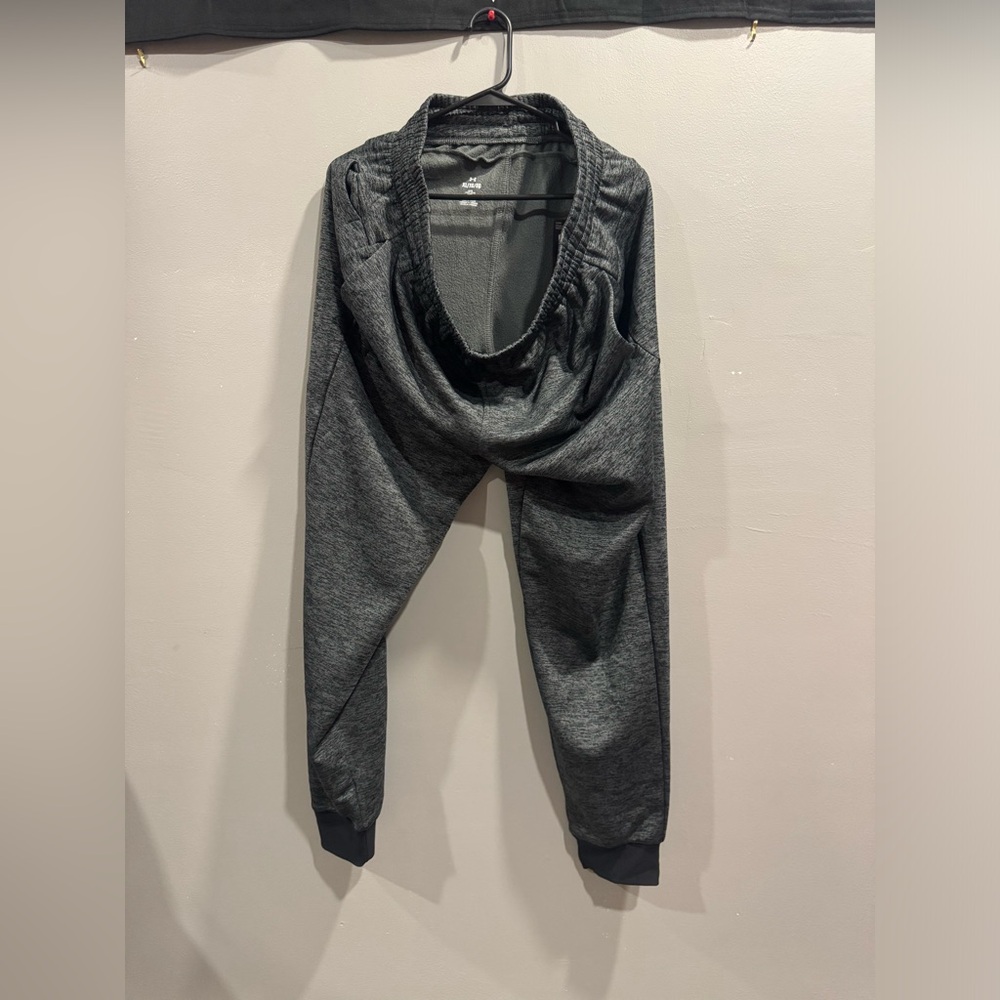Under Armor Sweats Dark Grey Size XL